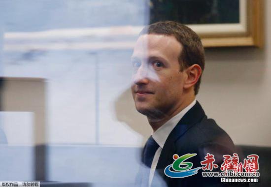 “脸书”近期推出多项补救措施,希望能够挽回公众信心,并于9日起在动态消息发出通知,让用户检查第三方程式取得哪些信息。 “脸书”近期推出多项补救措施,希望能够挽回公众信心,并于9日起在动态消息发出通知,让用户检查第三方程式取得哪些信息。
