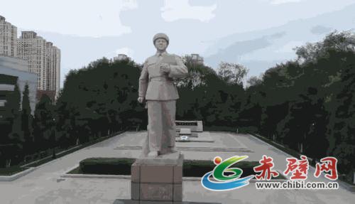 △雷锋纪念馆全貌(央视记者航拍) △雷锋纪念馆全貌(央视记者航拍)